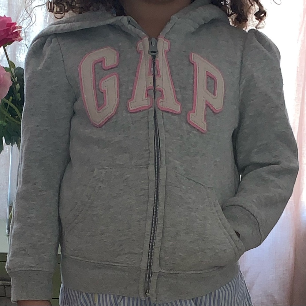 zipper sweater